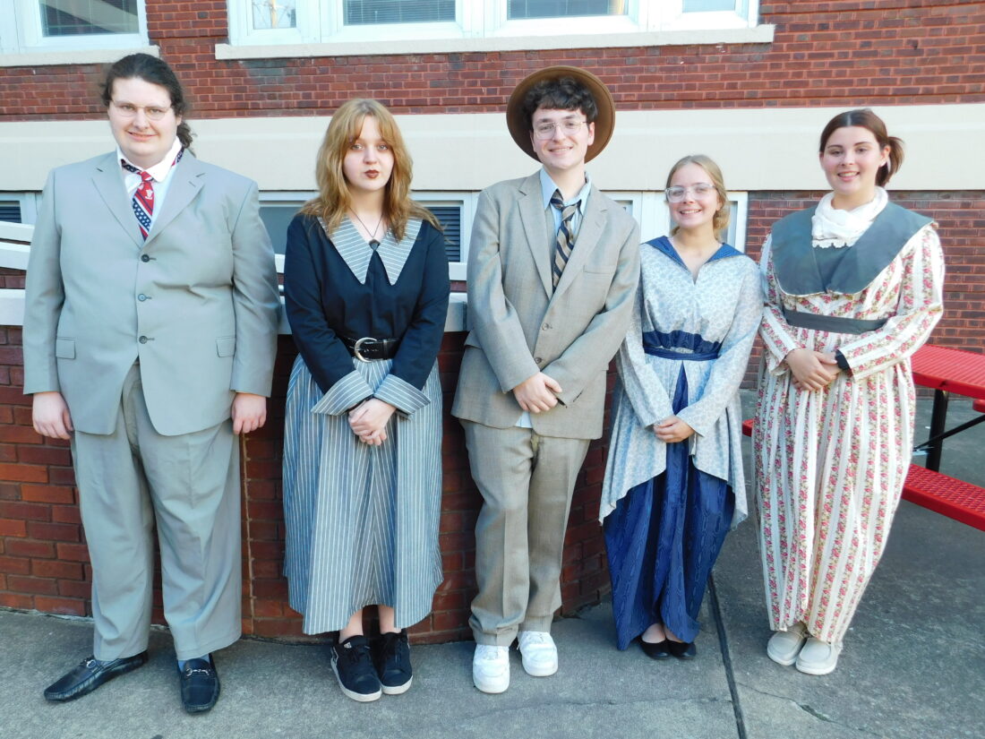 Murderous fun with Bellaire High School Thespians News, Sports, Jobs